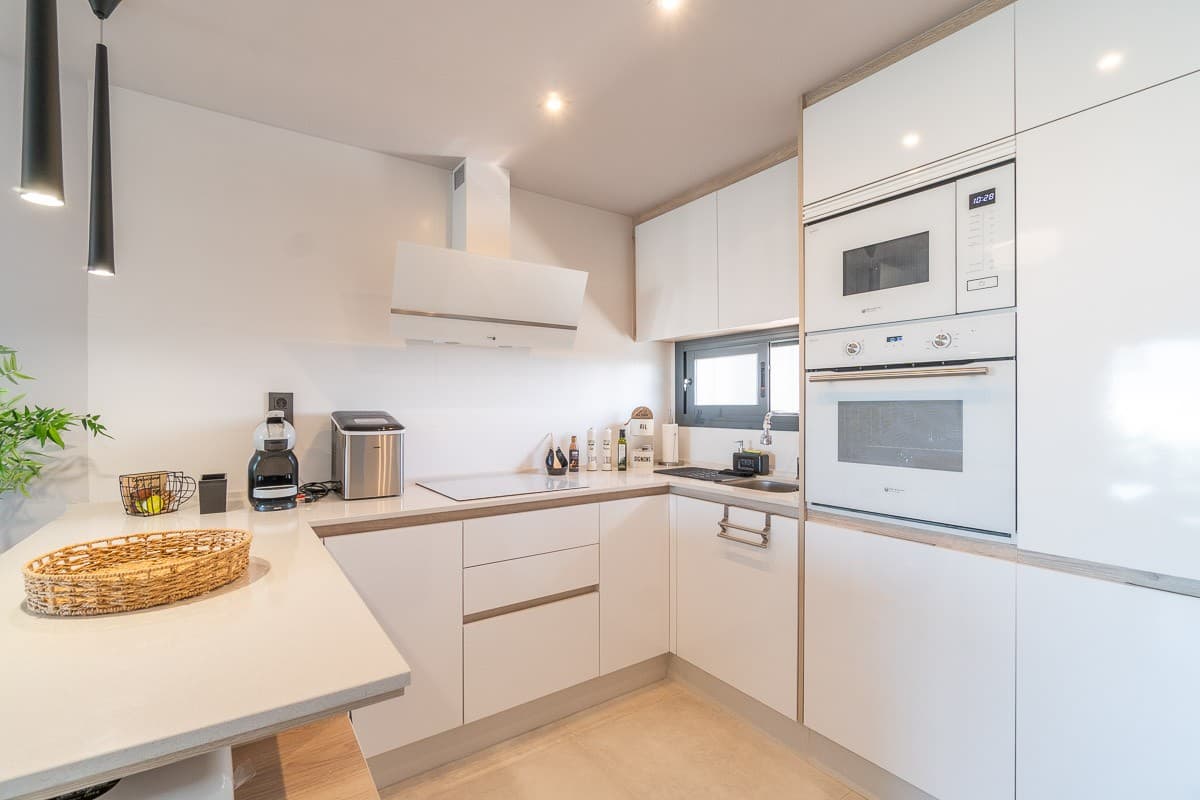 Apartamento Planta Media de 2 dormitorios en Urbanización El Raso - 6