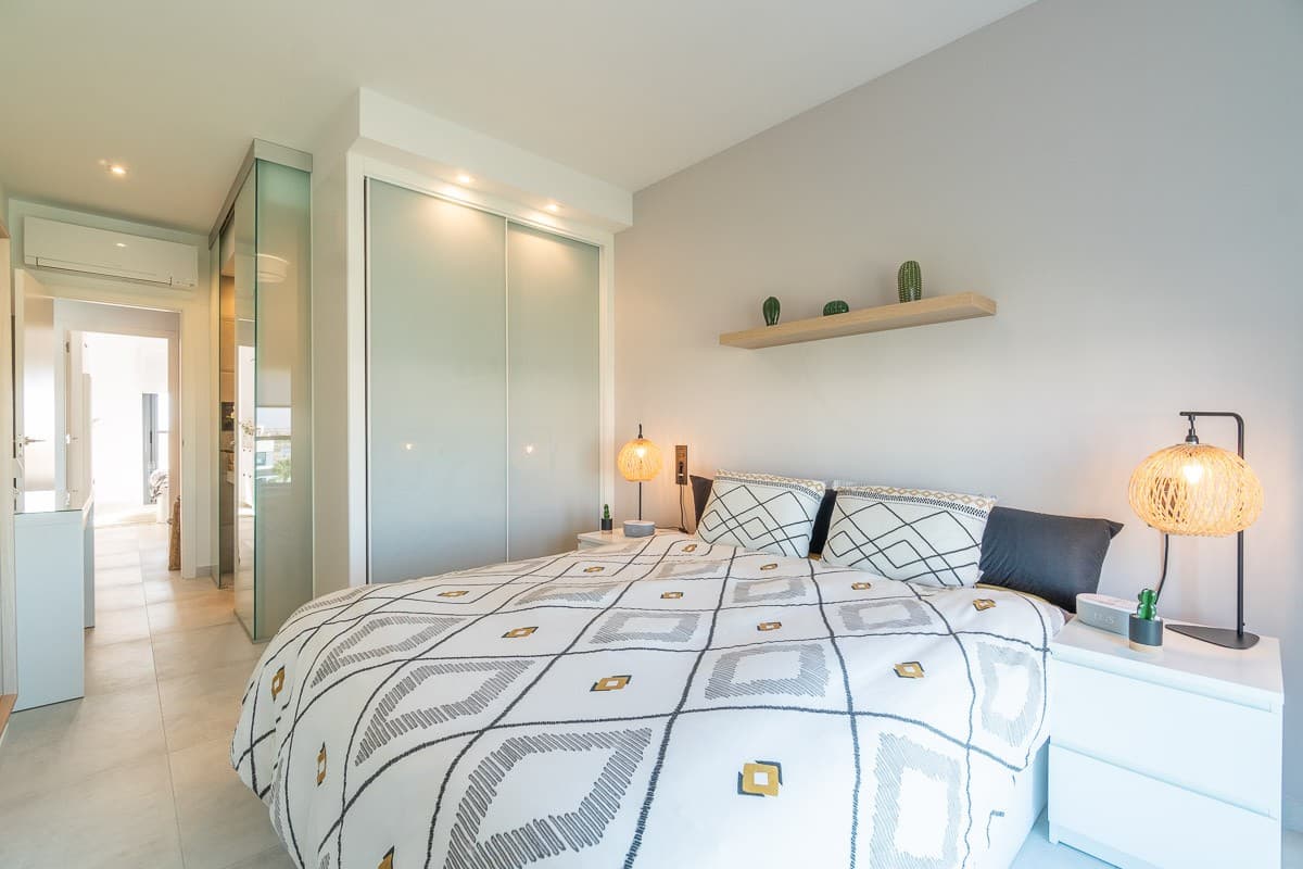 Apartamento Planta Media de 2 dormitorios en Urbanización El Raso - 22