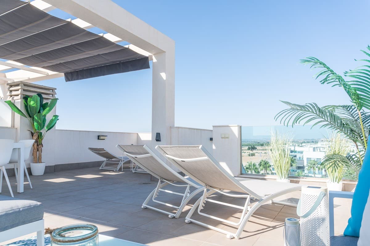 Apartamento Planta Media de 2 dormitorios en Urbanización El Raso - 40