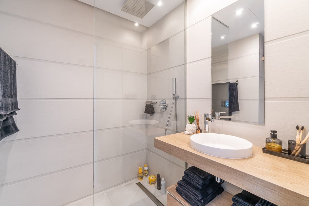 Apartamento Planta Media de 2 dormitorios en Urbanización El Raso - 12