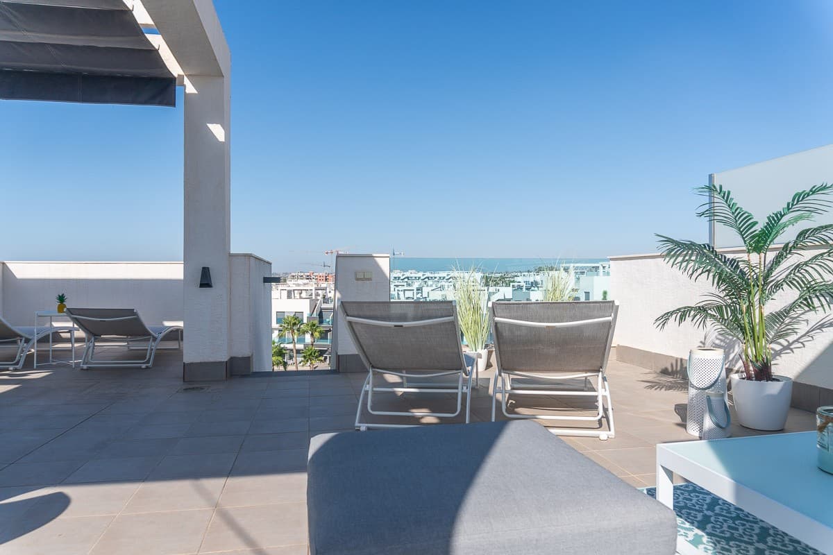 Apartamento Planta Media de 2 dormitorios en Urbanización El Raso - 34
