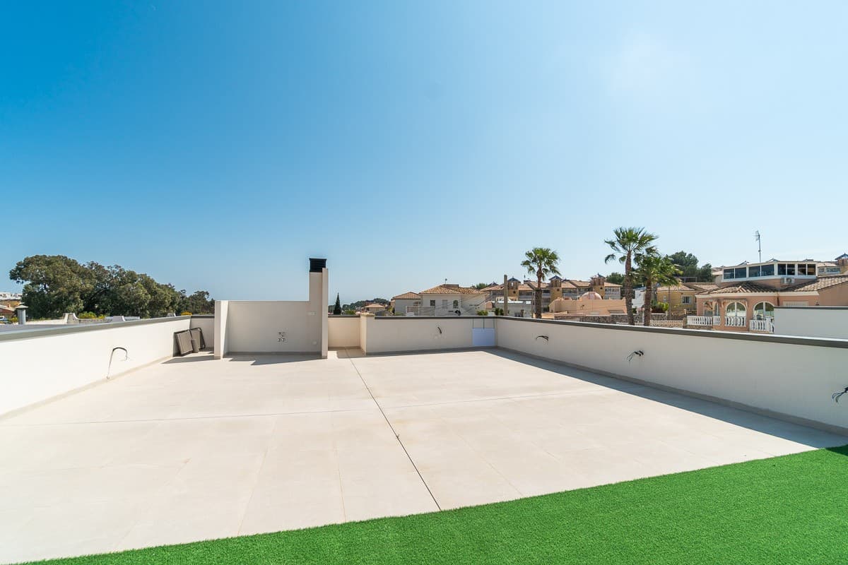Vrijstaande Villa met 3 slaapkamers in Orihuela Costa - 26