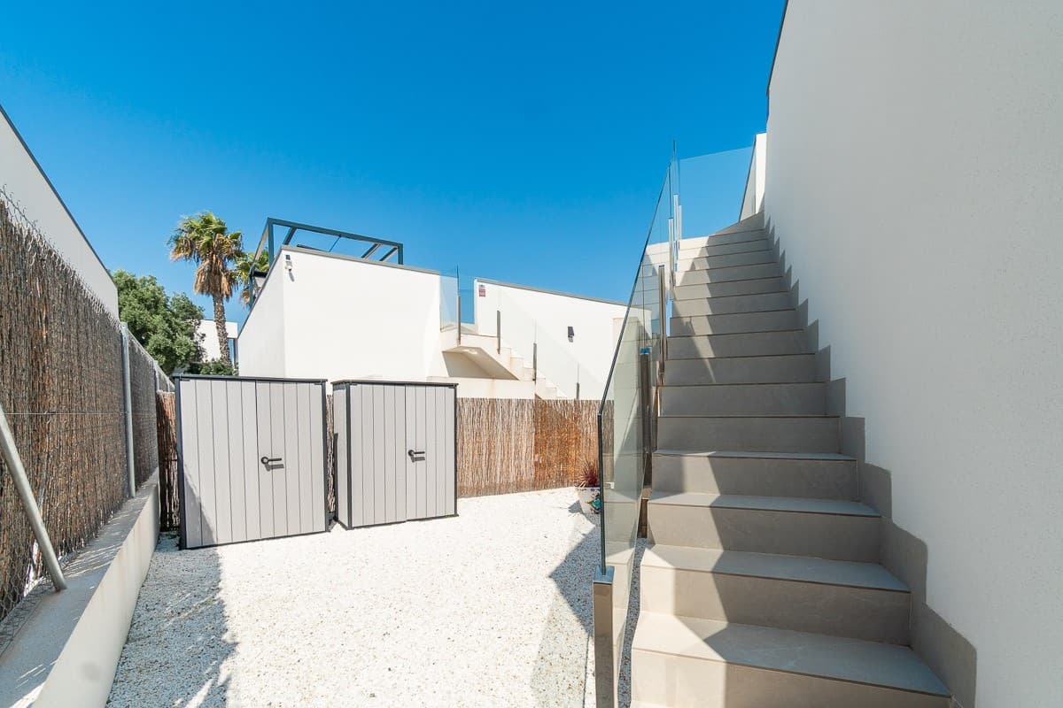Vrijstaande Villa met 3 slaapkamers in Orihuela Costa - 24