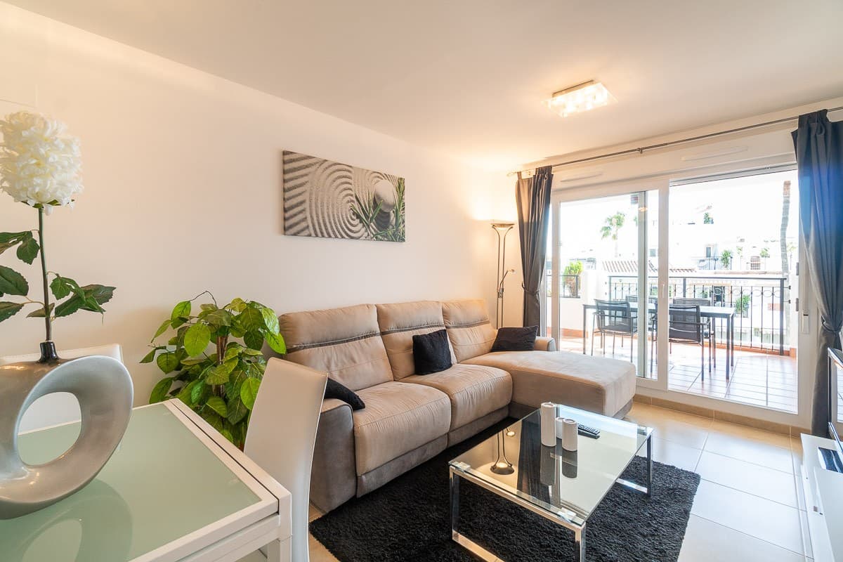 Apartamento Planta Media de 2 dormitorios en Orihuela Costa - 12