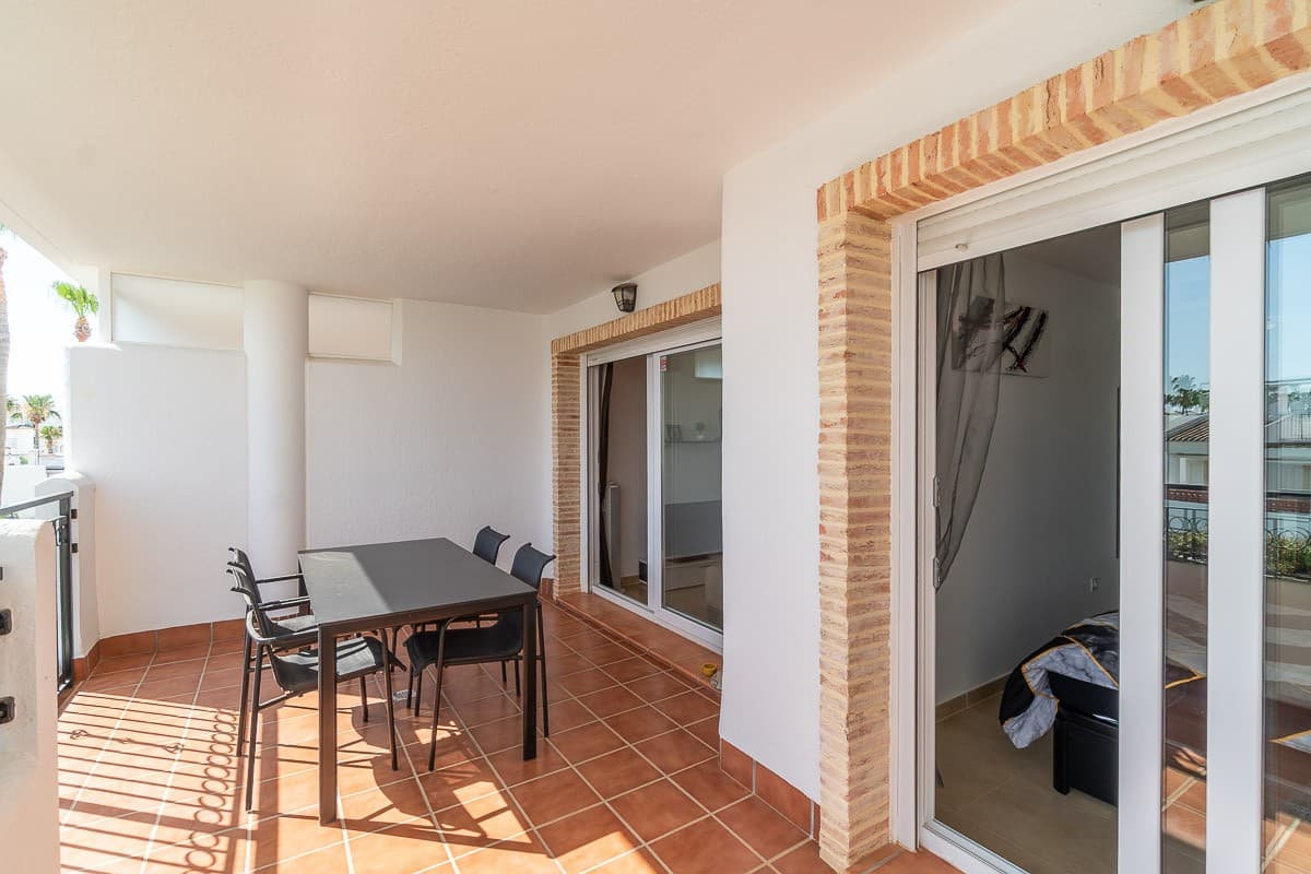 Apartamento Planta Media de 2 dormitorios en Orihuela Costa - 18