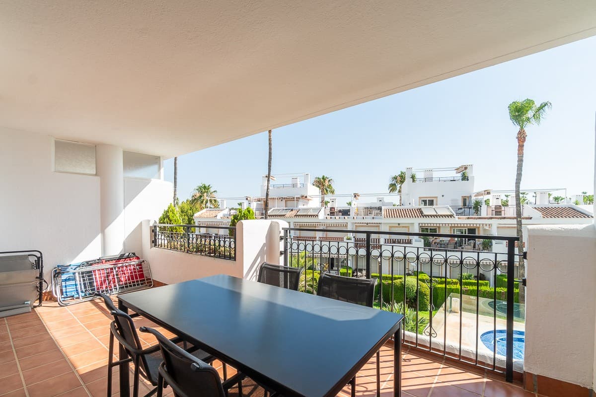 Apartamento Planta Media de 2 dormitorios en Orihuela Costa - 17
