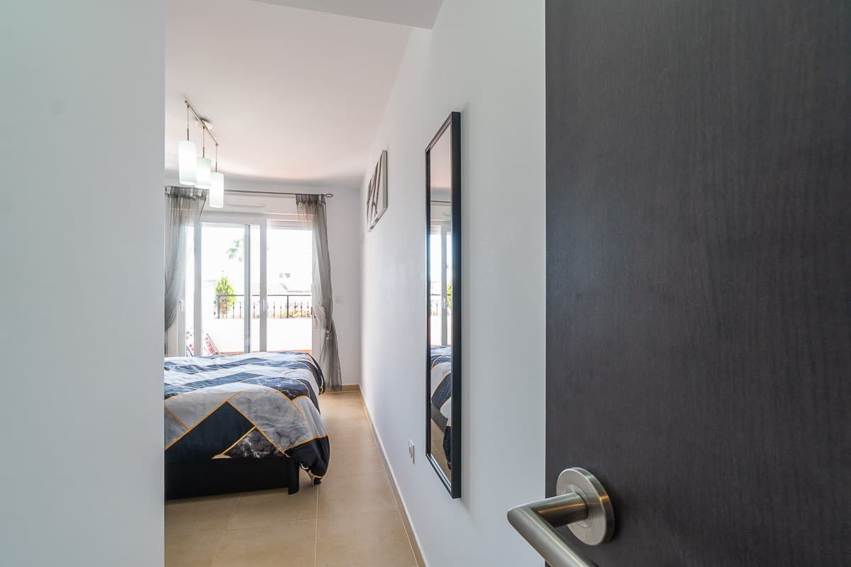 Apartamento Planta Media de 2 dormitorios en Orihuela Costa - 28