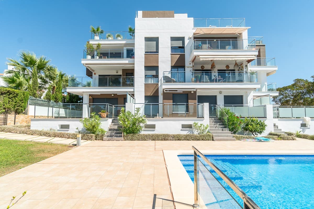 3 bed Penthouse in Villamartin - 3
