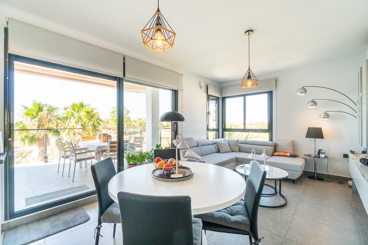 3 bed Penthouse in Villamartin - 9
