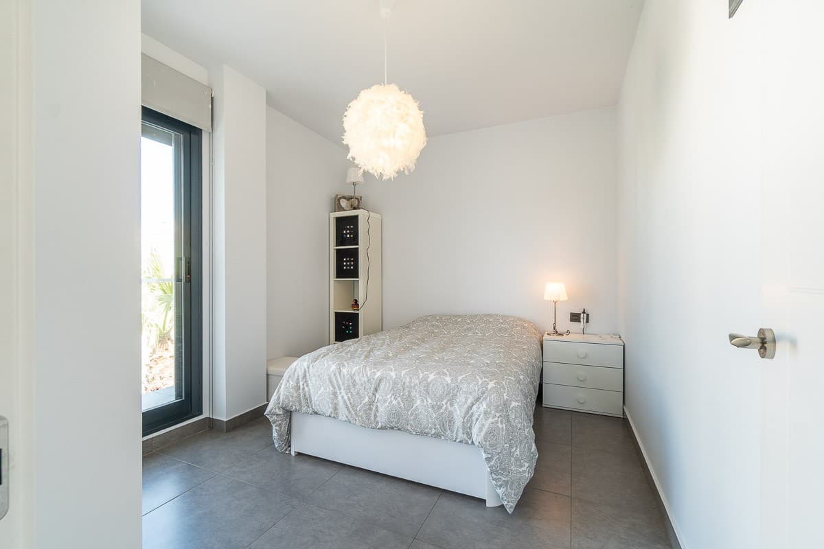 3 bed Penthouse in Villamartin - 26