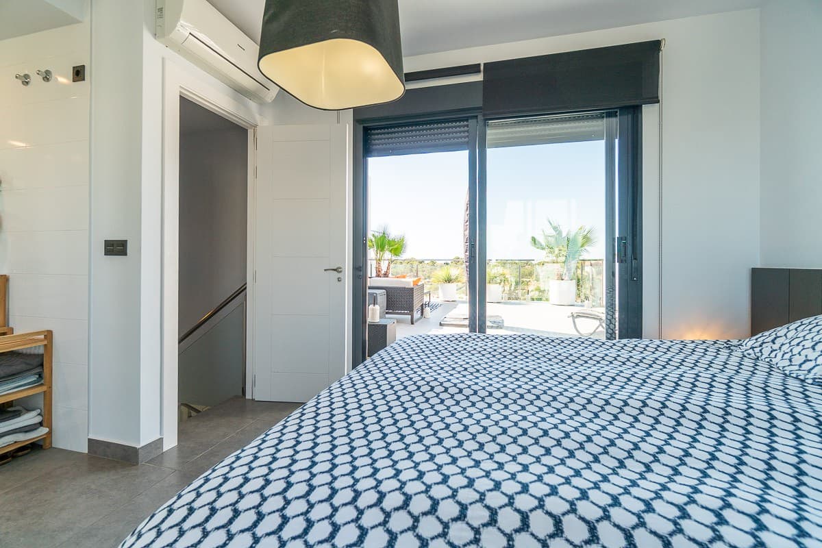 3 bed Penthouse in Villamartin - 33