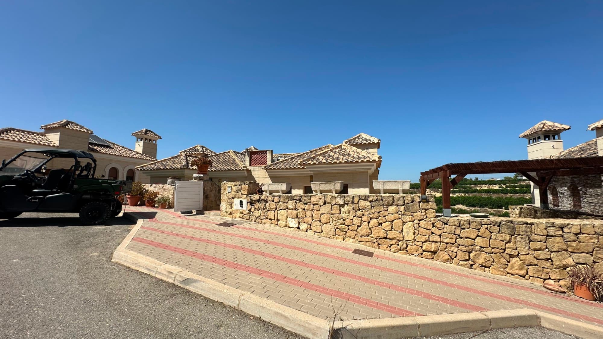 Adosada de 3 dormitorios en Algorfa - 28