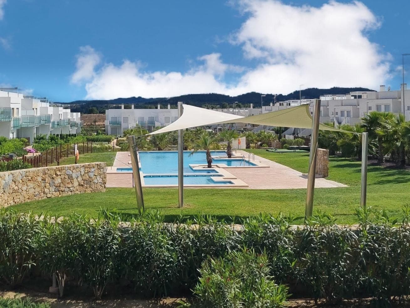 Apartamento Planta Media de 2 dormitorios en Orihuela Costa - 20