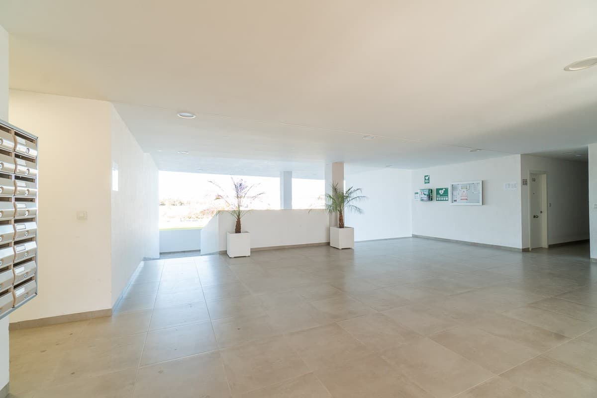 2 bed Middle Floor Apartment in San Miguel de Salinas - 38