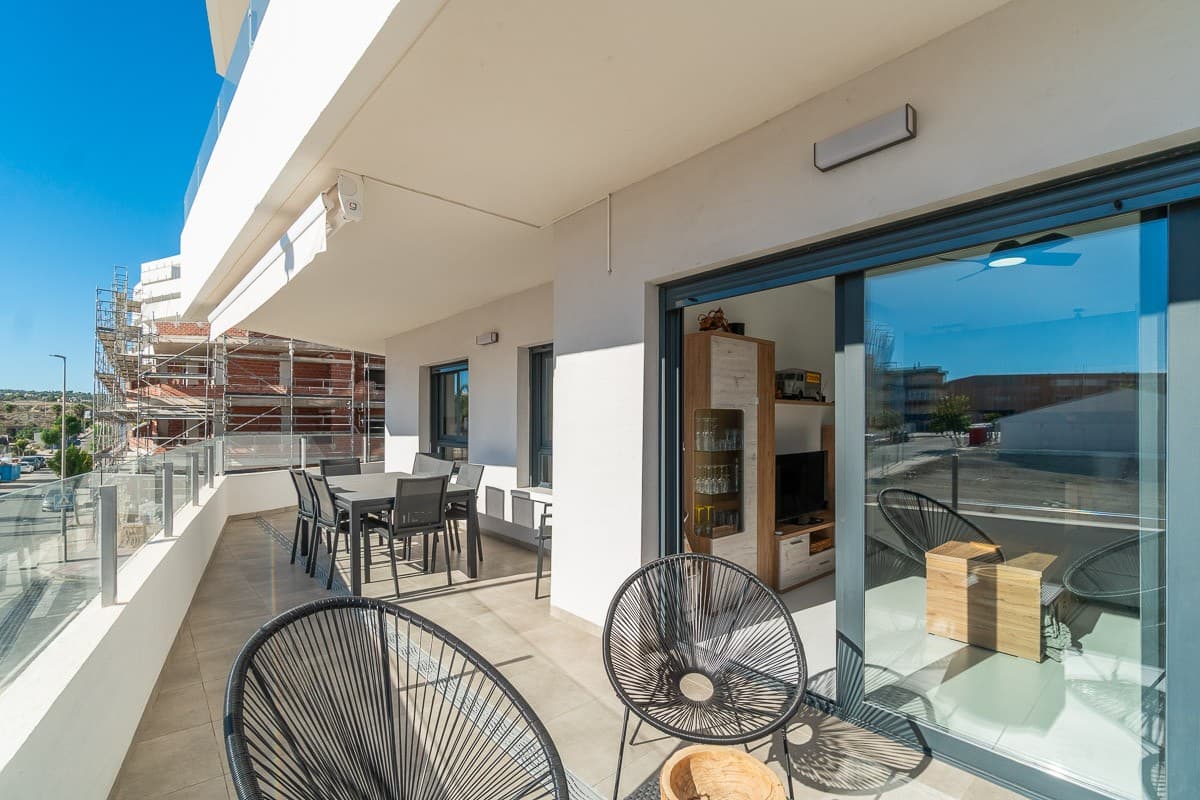 2 bed Middle Floor Apartment in San Miguel de Salinas - 28