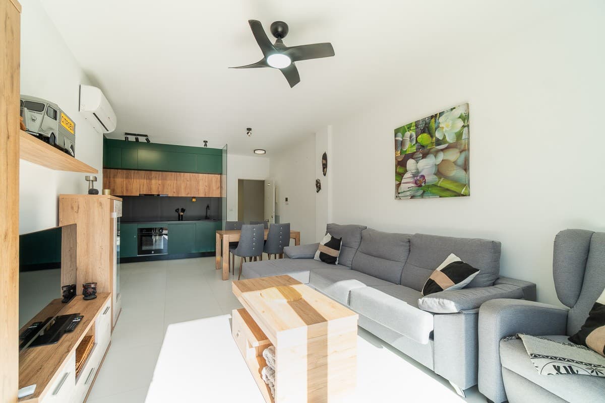 2 bed Middle Floor Apartment in San Miguel de Salinas - 16