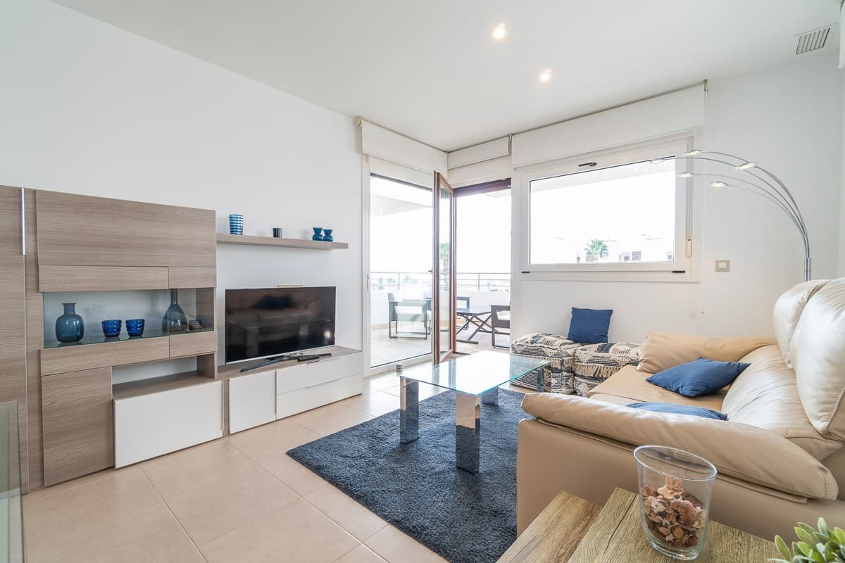Apartamento Planta Media de 2 dormitorios en Orihuela Costa - 11