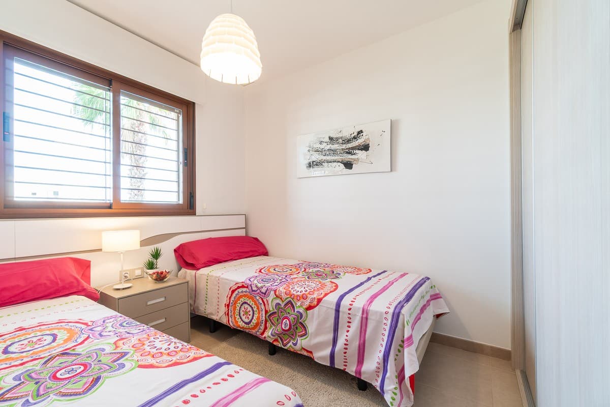 Apartamento Planta Media de 2 dormitorios en Orihuela Costa - 20
