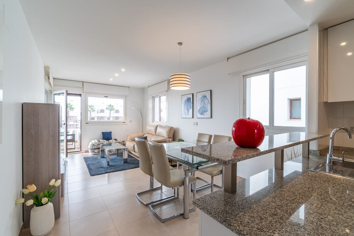 Apartamento Planta Media de 2 dormitorios en Orihuela Costa - 8
