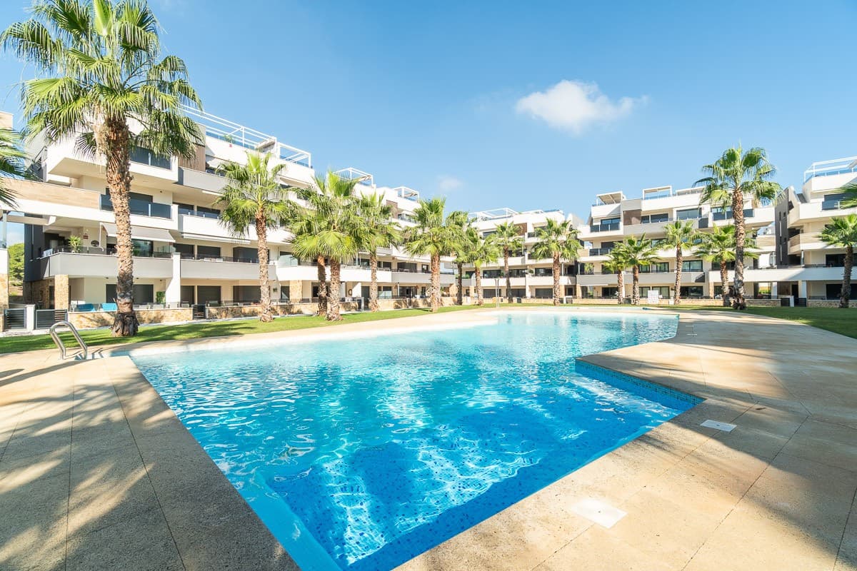 Apartamento Planta Media de 2 dormitorios en Orihuela Costa - 26