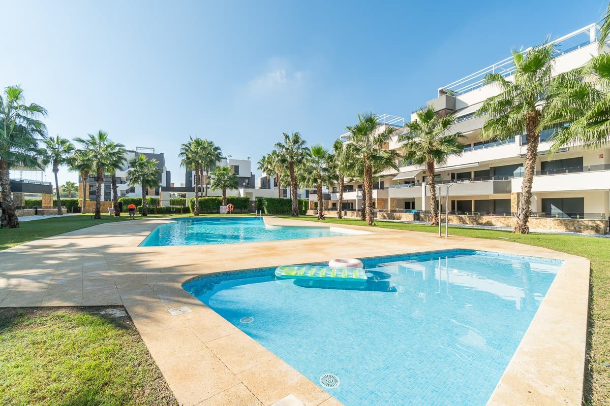 Apartamento Planta Media de 2 dormitorios en Orihuela Costa - 1