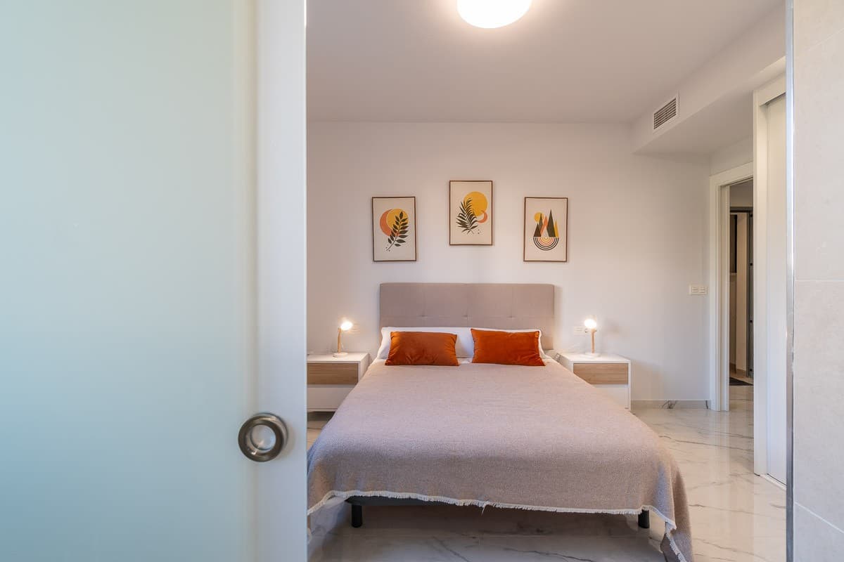 Apartamento Planta Media de 2 dormitorios en Orihuela Costa - 10