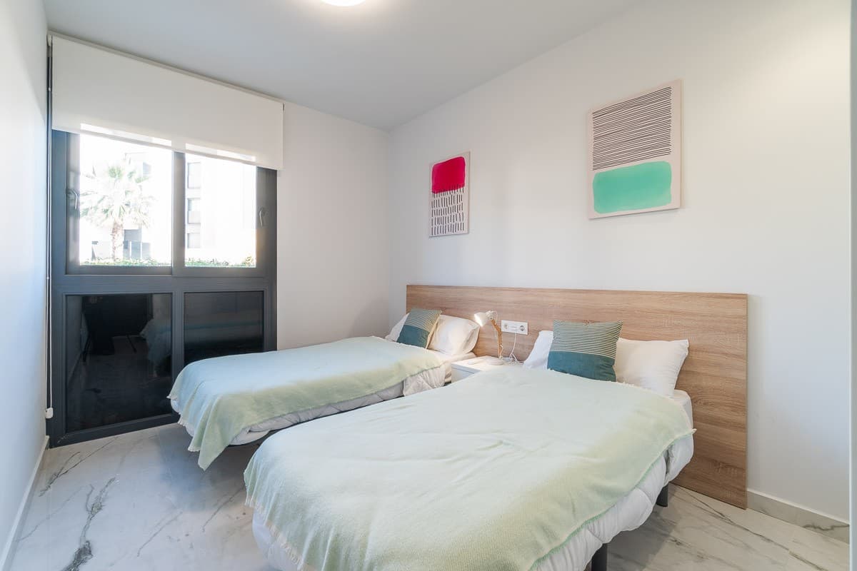 Apartamento Planta Media de 2 dormitorios en Orihuela Costa - 6