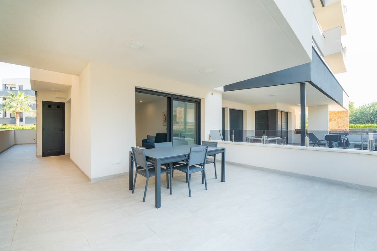 Apartamento Planta Media de 2 dormitorios en Orihuela Costa - 19