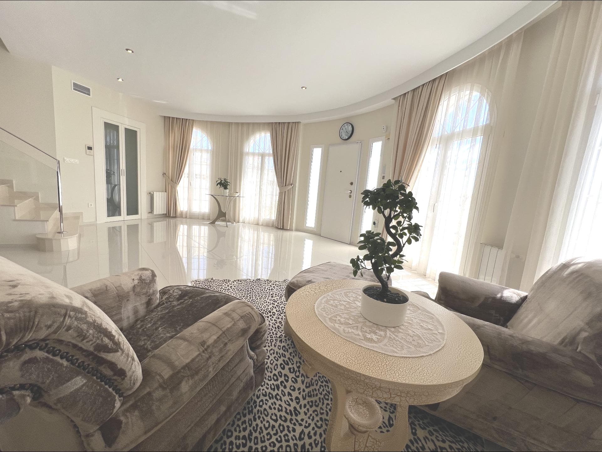 Vrijstaande Villa met 5 slaapkamers in Ciudad Quesada - 40