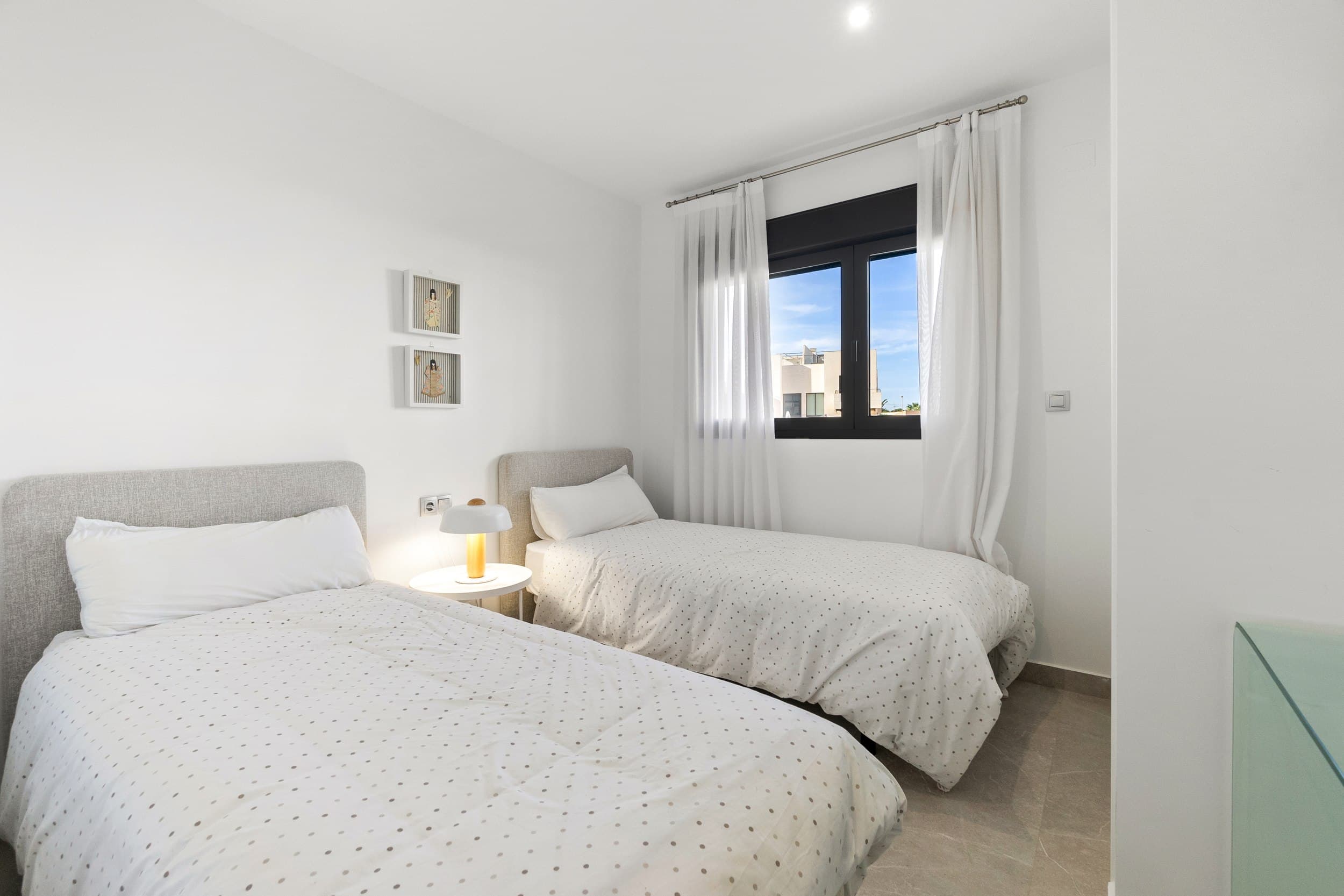 Apartamento Planta Media de 2 dormitorios en Orihuela - 15