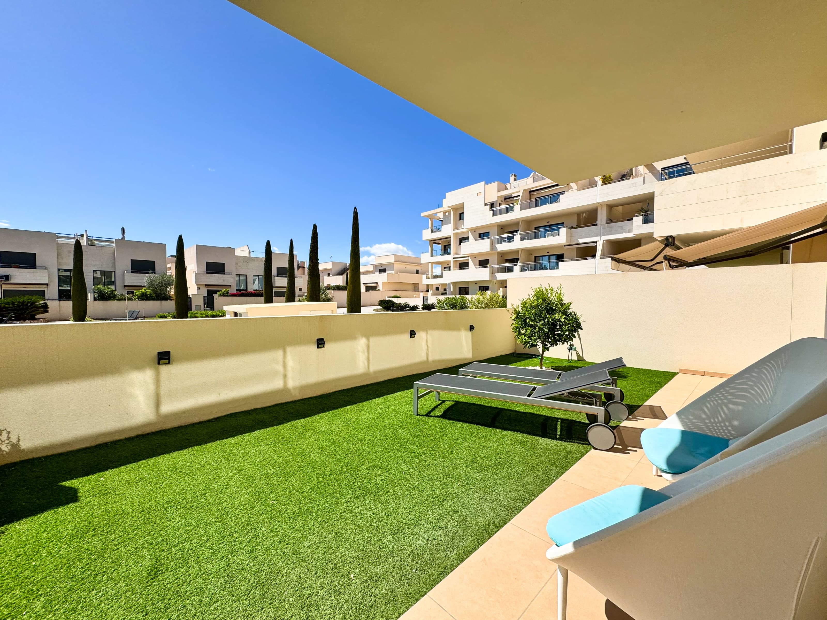 Apartamento Planta Media de 2 dormitorios en Orihuela - 2