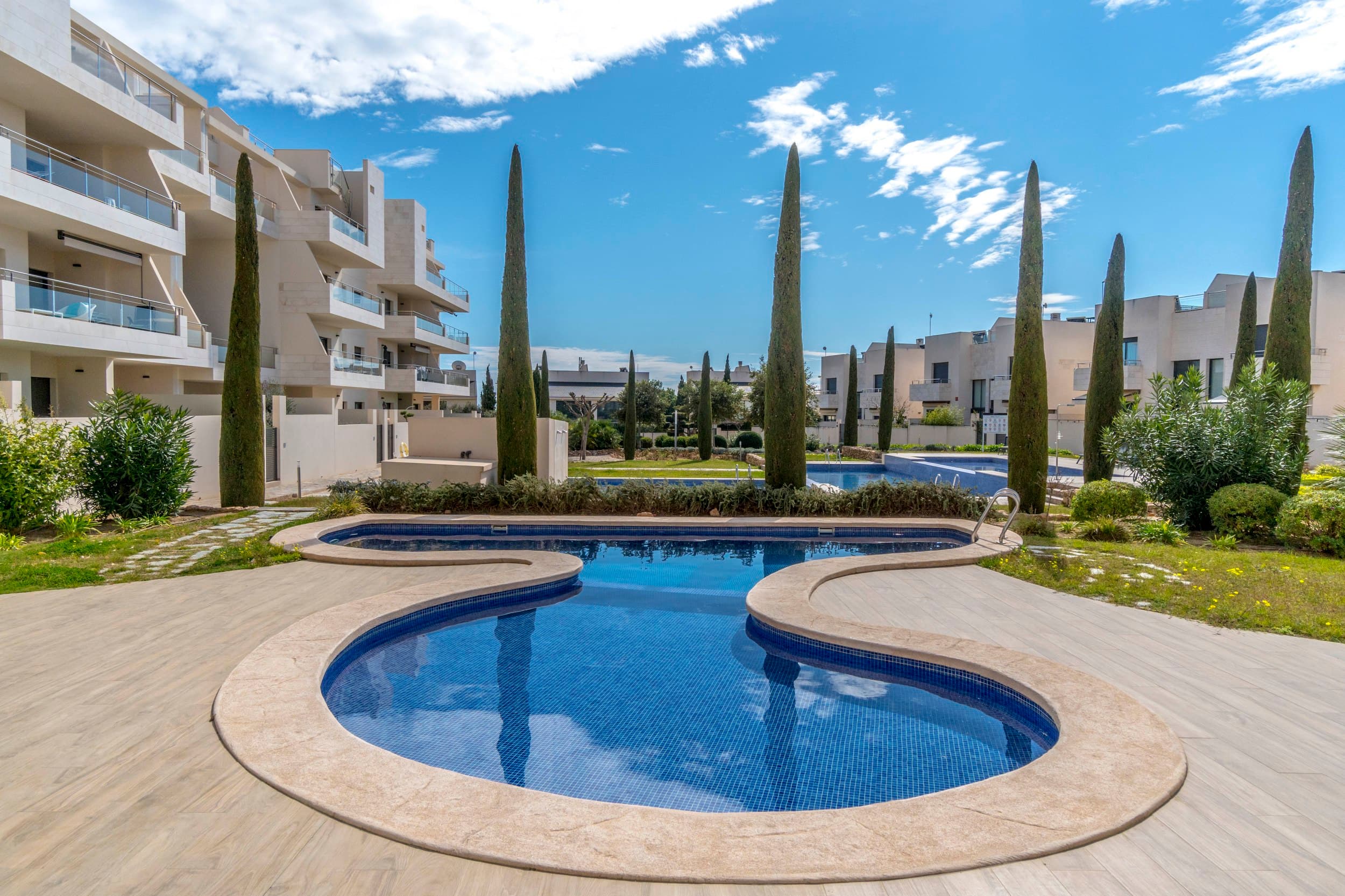 Apartamento Planta Media de 2 dormitorios en Orihuela - 1
