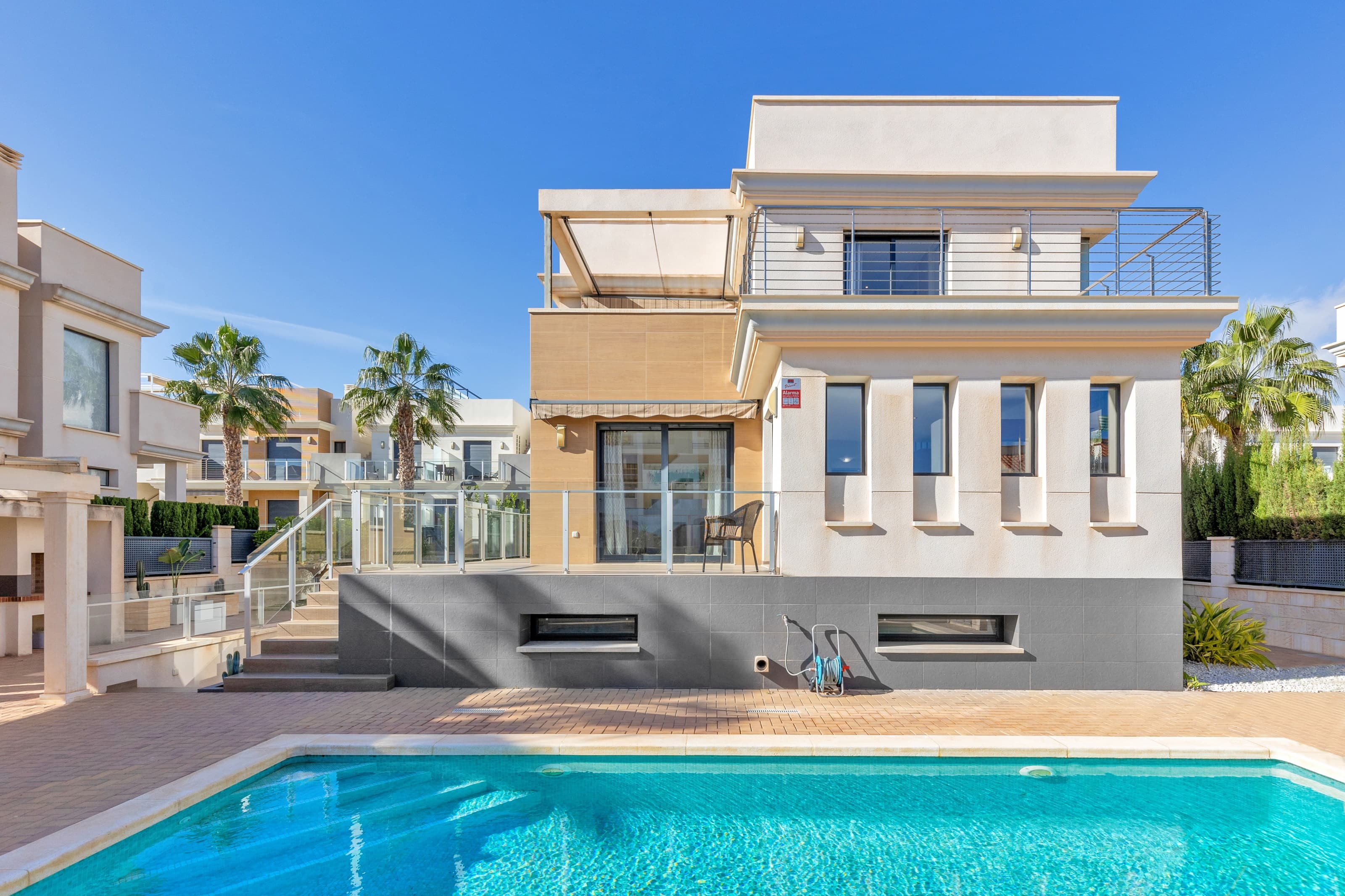 5 bed Detached Villa in Orihuela Costa - 1