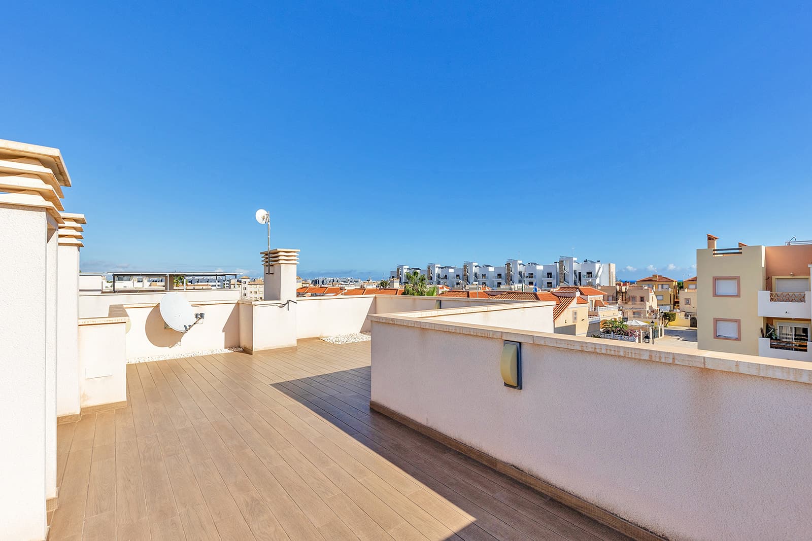 5 bed Detached Villa in Orihuela Costa - 35
