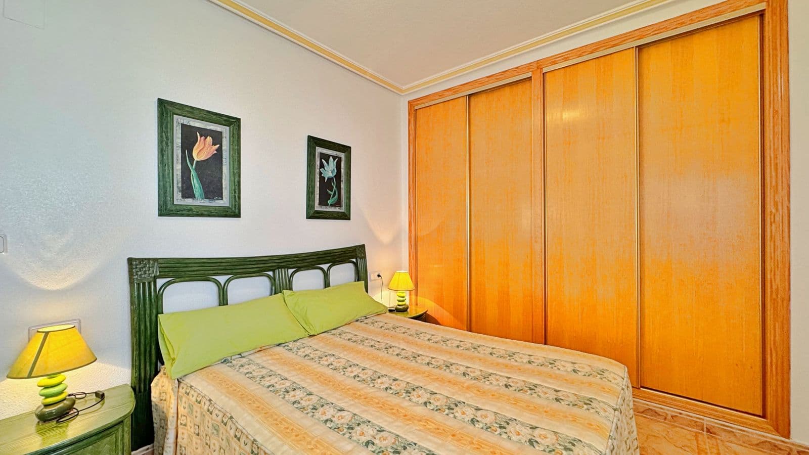 Apartamento Planta Media de 2 dormitorios en Orihuela Costa - 15