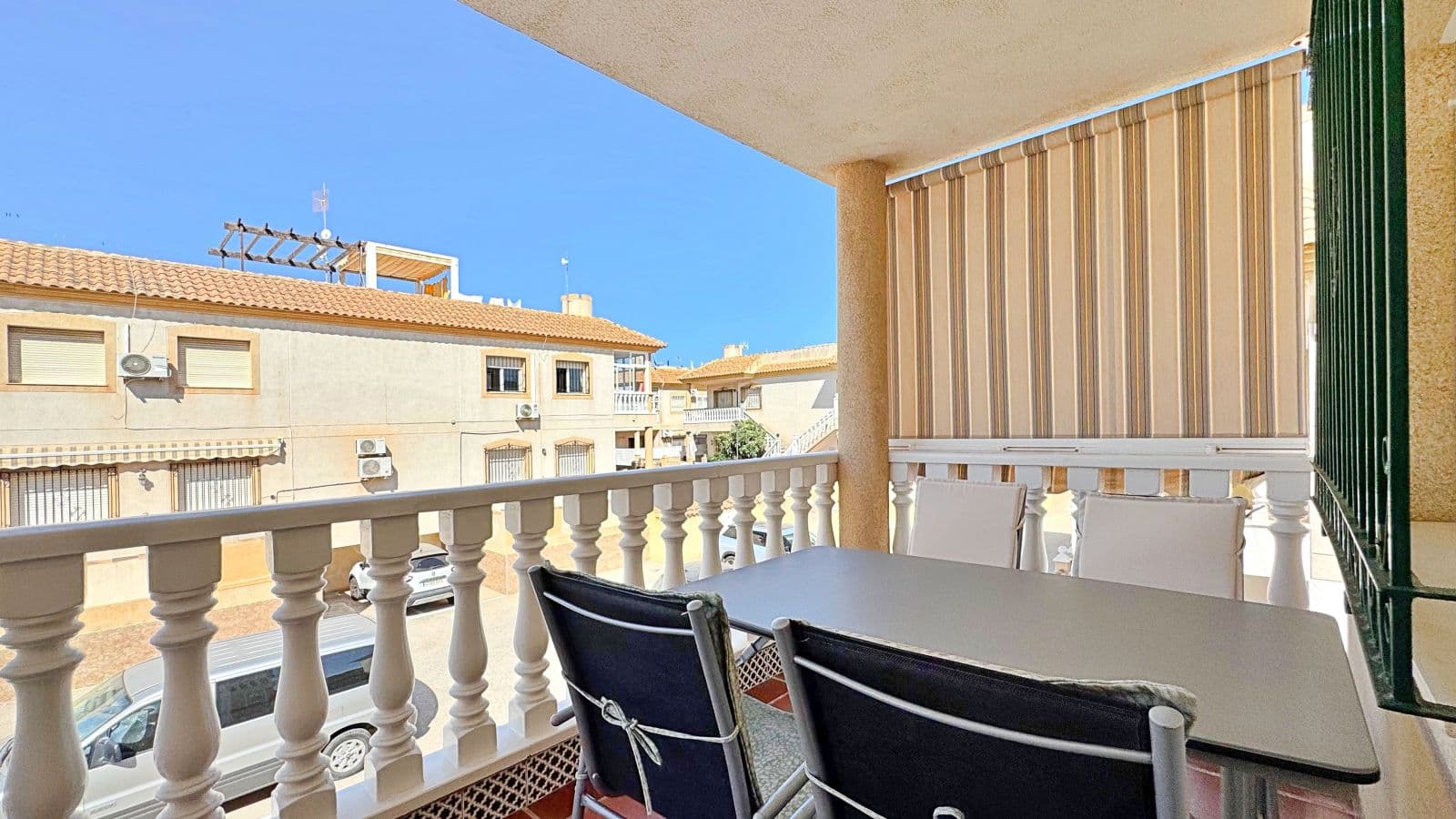 Apartamento Planta Media de 2 dormitorios en Orihuela Costa - 4