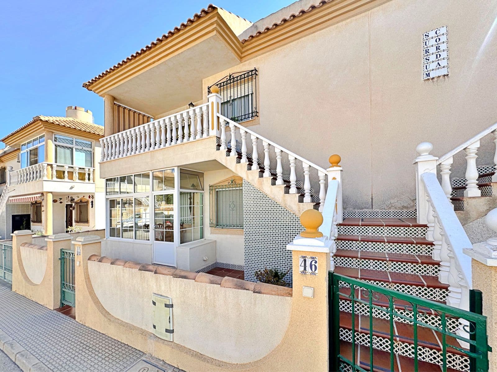 Apartamento Planta Media de 2 dormitorios en Orihuela Costa - 27