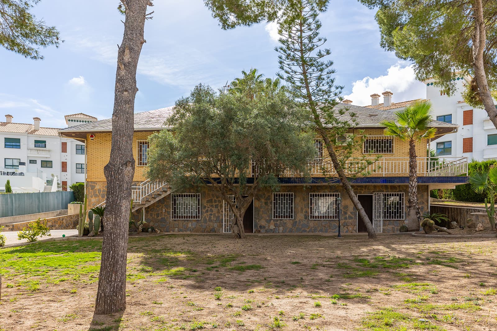 Vrijstaande Villa met 5 slaapkamers in Orihuela Costa - 49