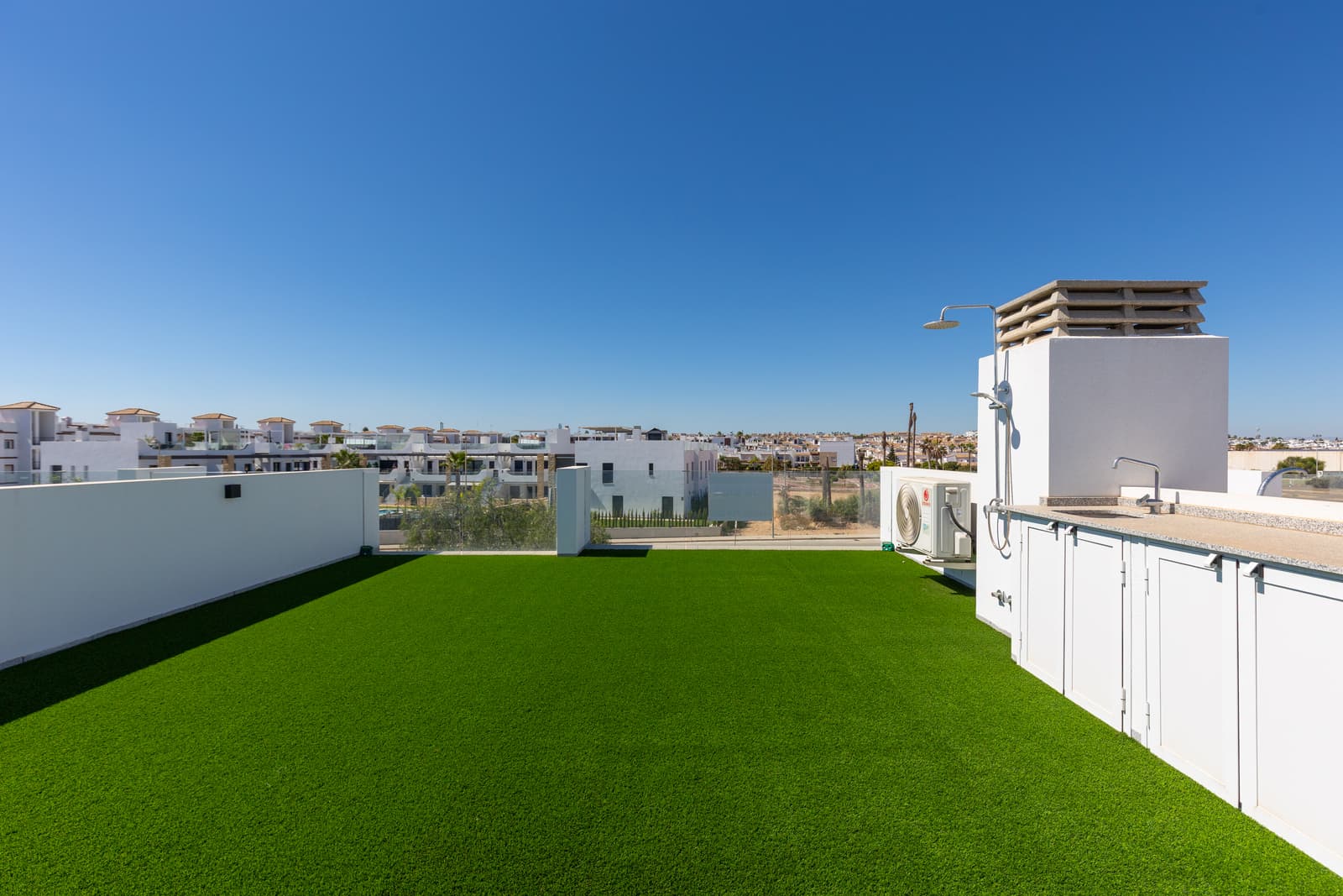 Ático de 2 dormitorios en Orihuela Costa - 29
