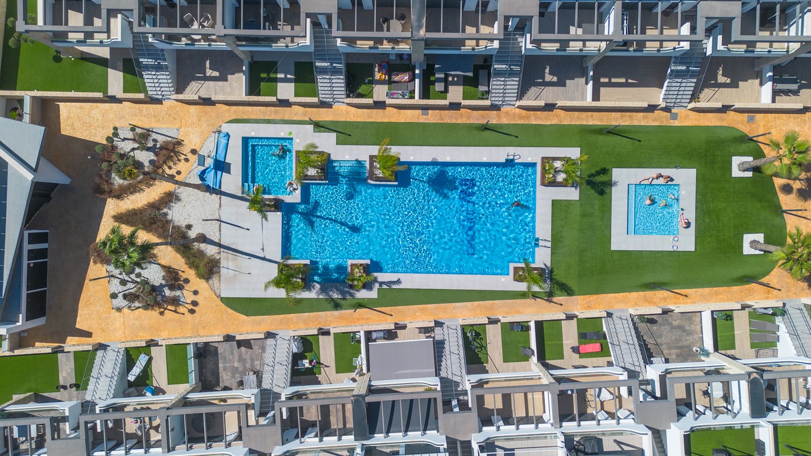 Ático de 2 dormitorios en Orihuela Costa - 34