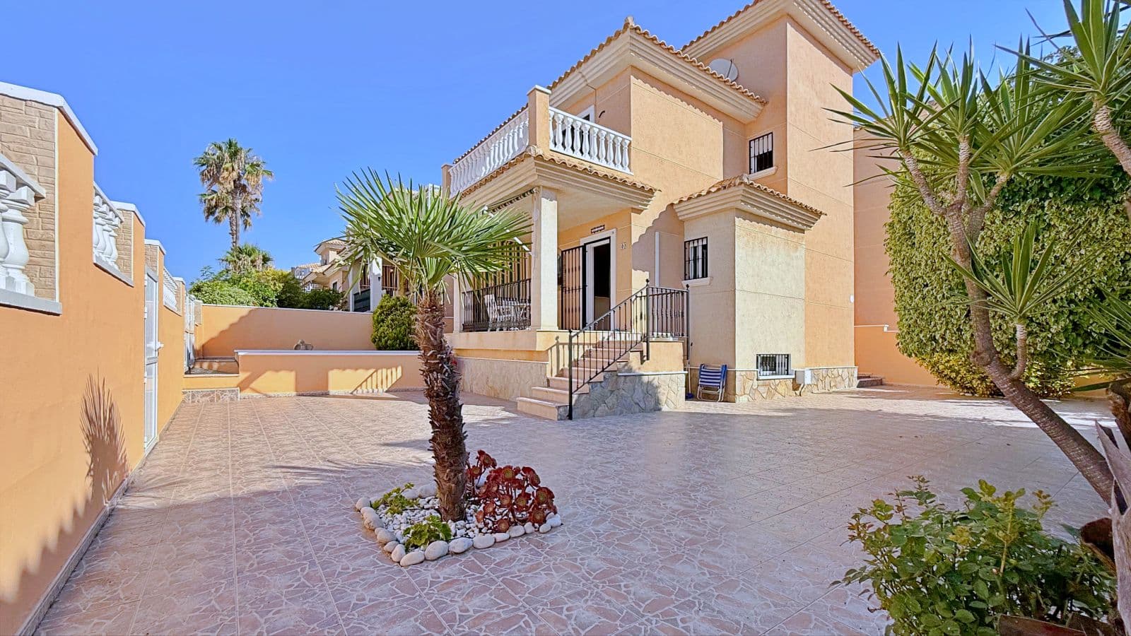 Villa - Chalet de 4 dormitorios en Orihuela - 7