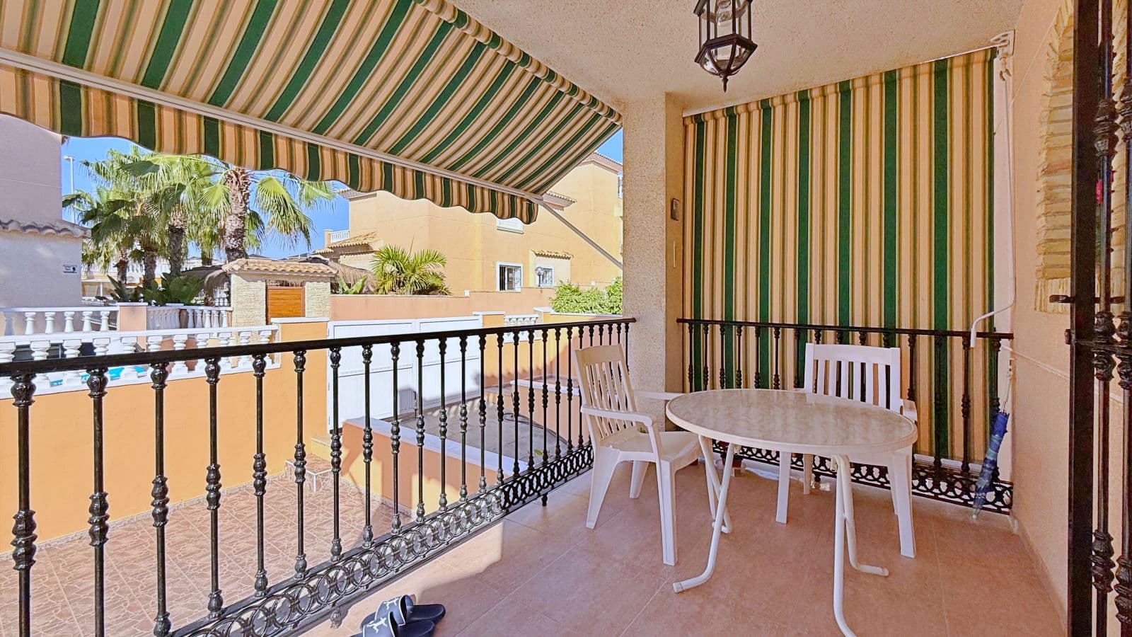 Villa - Chalet de 4 dormitorios en Orihuela - 11