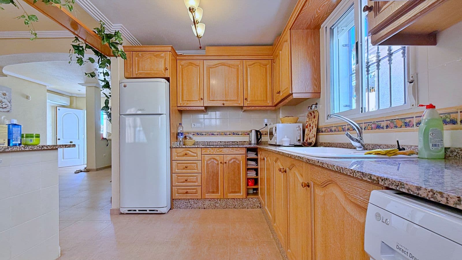 Villa - Chalet de 4 dormitorios en Orihuela - 15