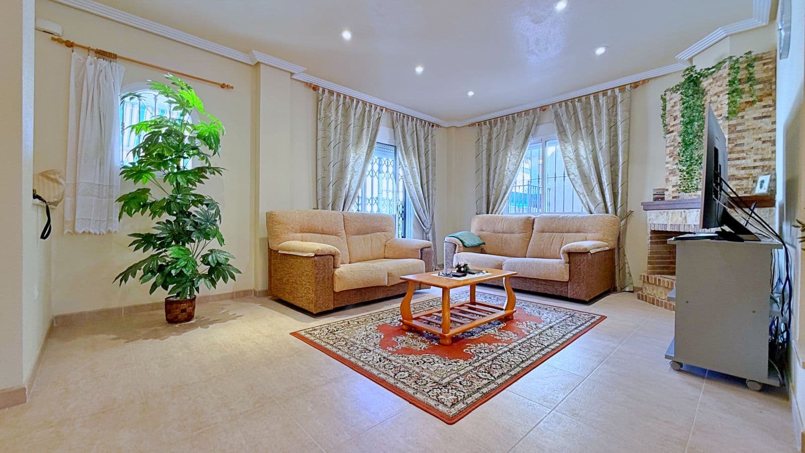 Villa - Chalet de 4 dormitorios en Orihuela - 18