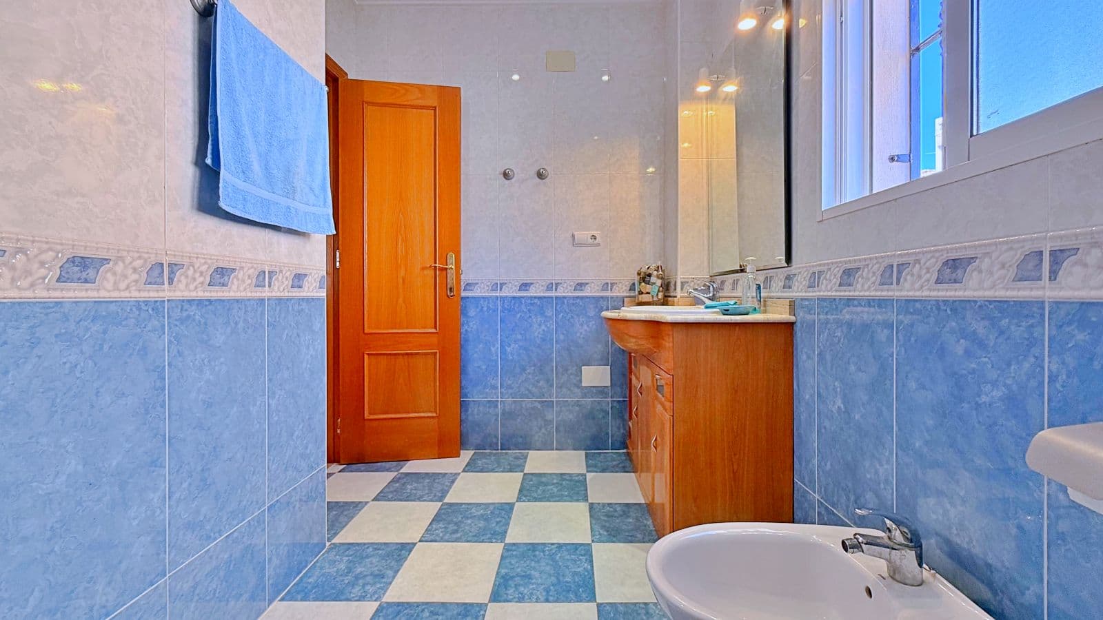 Villa - Chalet de 4 dormitorios en Orihuela - 37