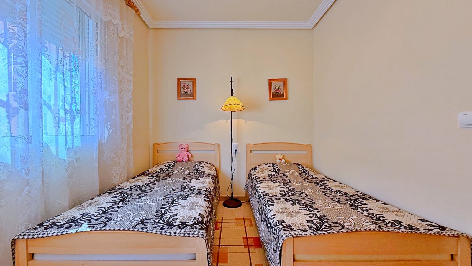 Villa - Chalet de 4 dormitorios en Orihuela - 39