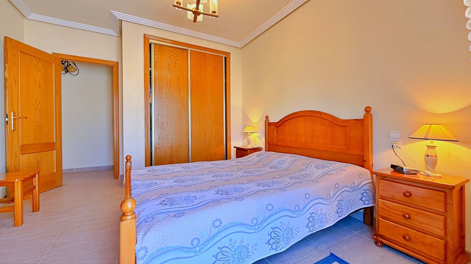Villa - Chalet de 4 dormitorios en Orihuela - 27
