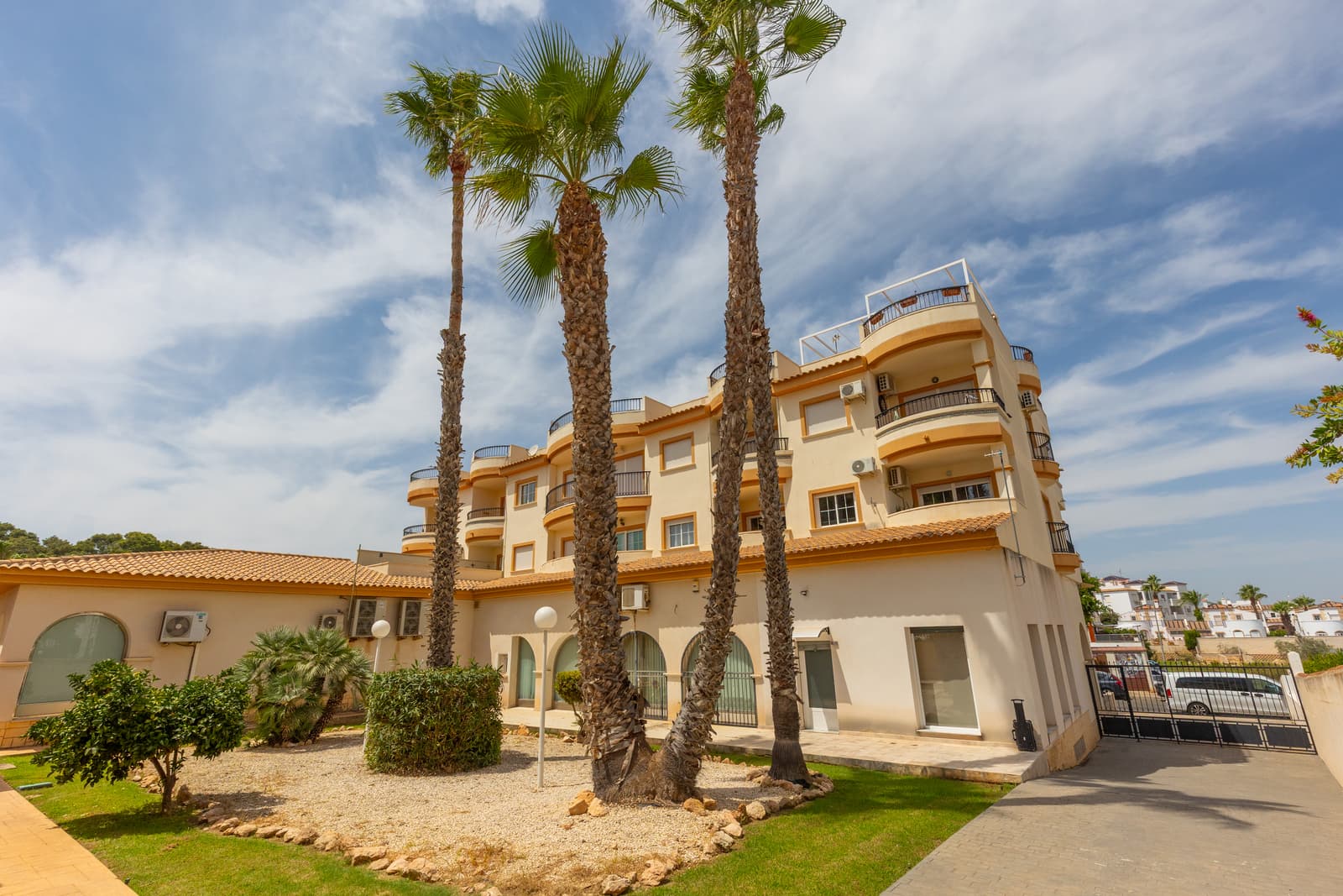 Tussenverdieping Appartement met 2 slaapkamers in Orihuela - 2