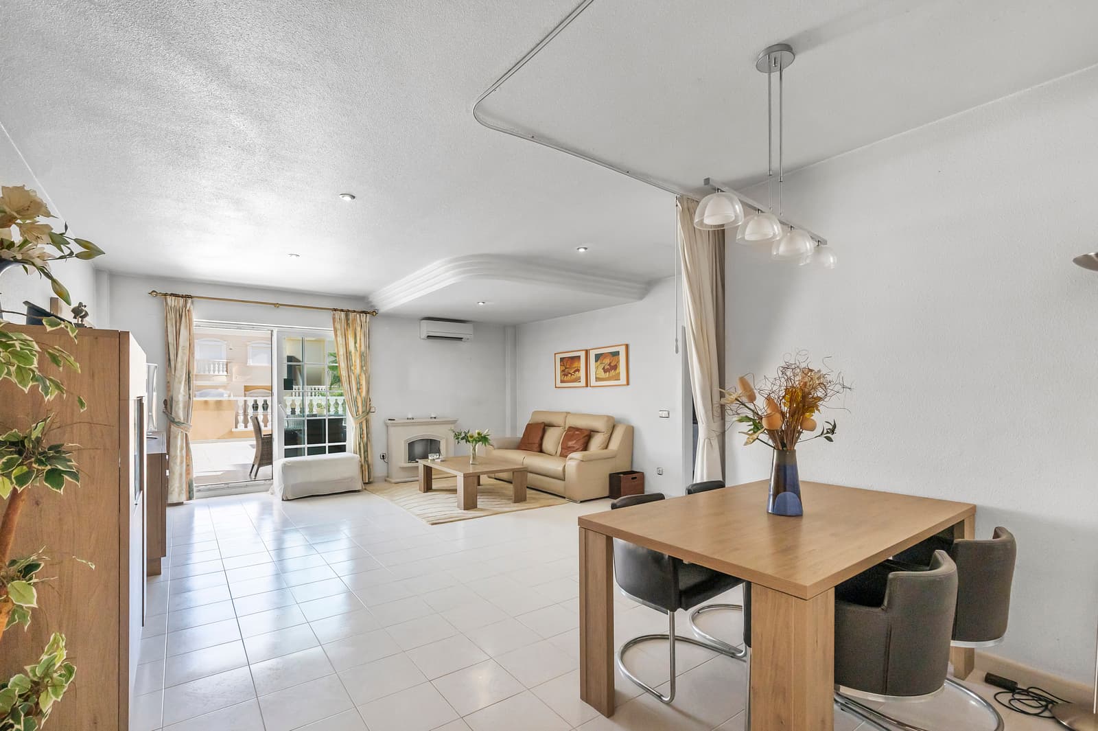 2 bed Middle Floor Apartment in Guardamar del Segura - 10