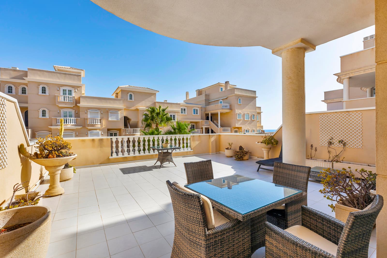 2 bed Middle Floor Apartment in Guardamar del Segura - 5